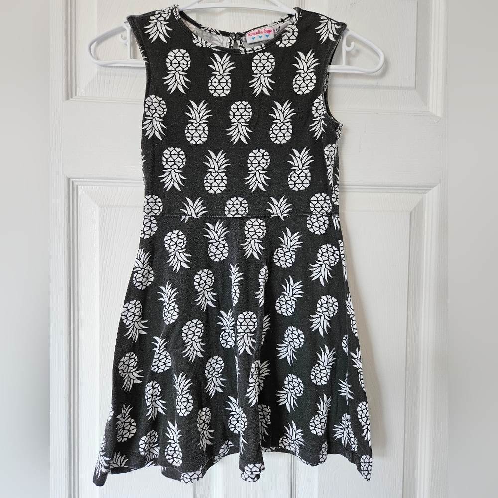 $5 In A Bundle! 6x/7 Samantha Says Black Knit Pinapple Print A-Line Dress